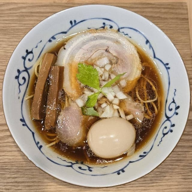 大阪らぁ麺 しら石 北新地店 - サブ画像1