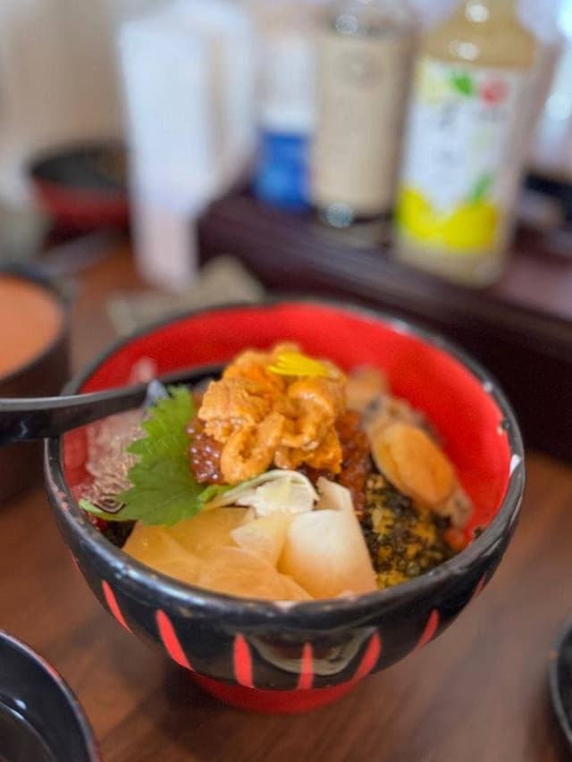 徳造丸 海鮮家 稲取みなと店 - サブ画像1