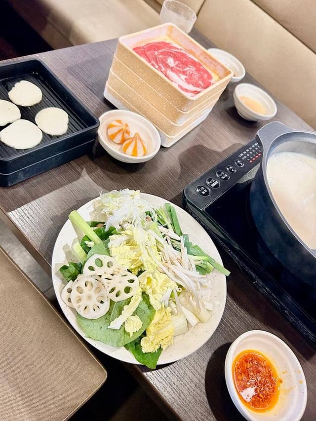 しゃぶ葉 金沢八日市店 - サブ画像2