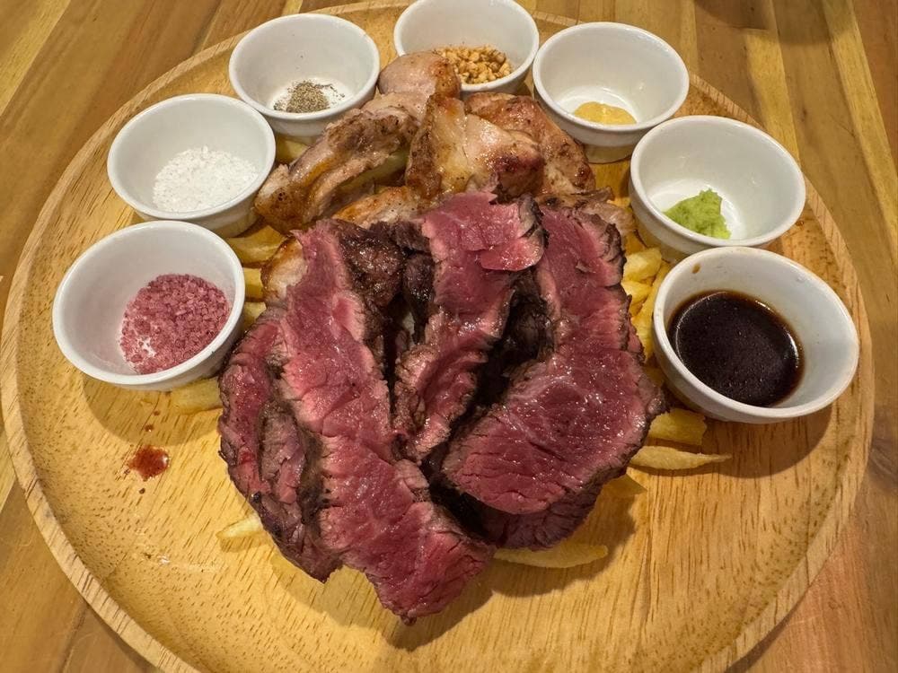 肉とスパイス カレー食堂 LABO アンカーグラウンド 馬車道店