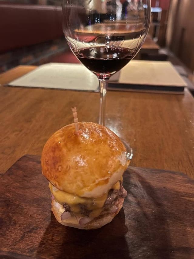 Sonoma American Wine Bar - サブ画像1