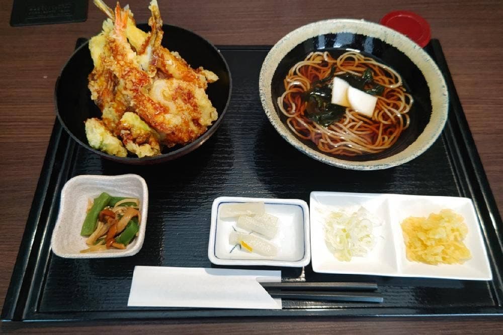 炙り・海鮮・旬野菜 閤