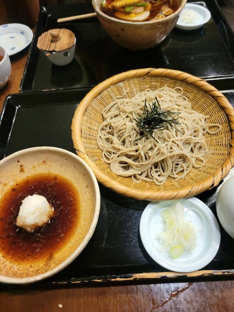 段葛 こ寿々