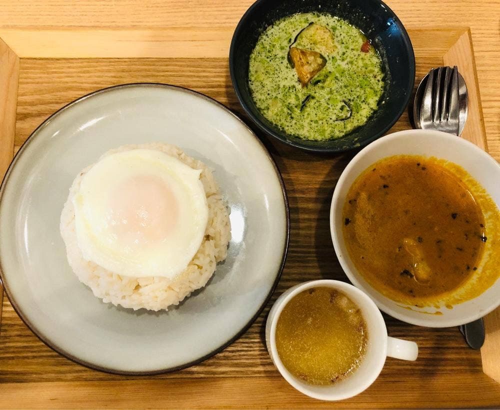 タイカレーと米麺 タジー食堂