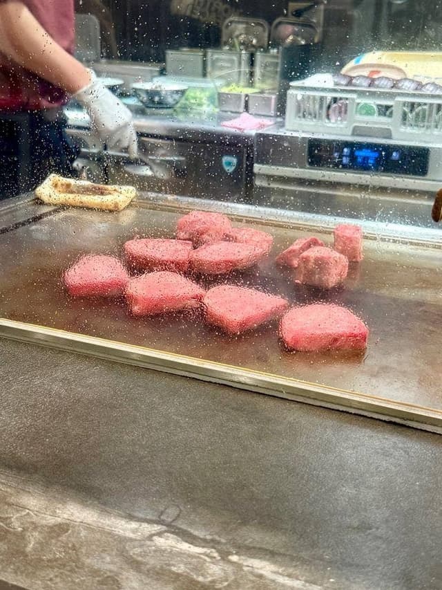 福井肉食堂 くるふ駅店 - サブ画像2
