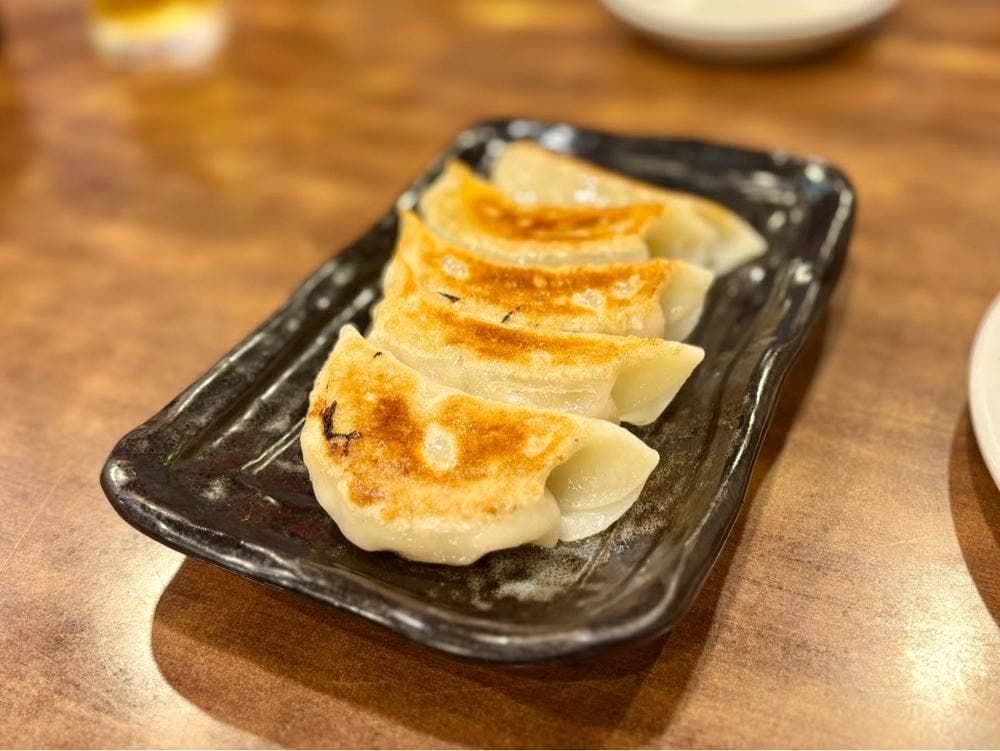 24時間 餃子酒場 大井町店