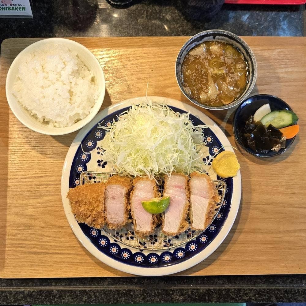 シバケン