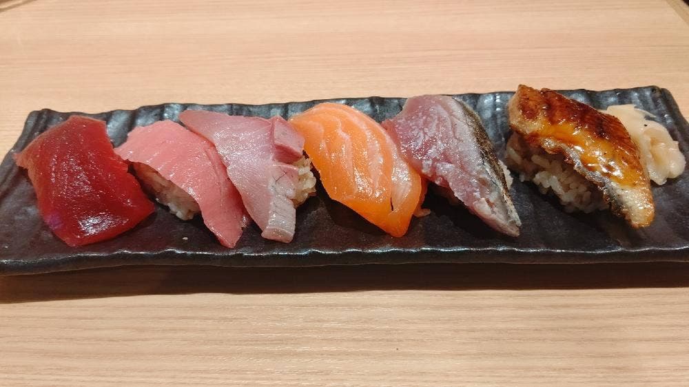 鮨 酒 肴 杉玉 南森町