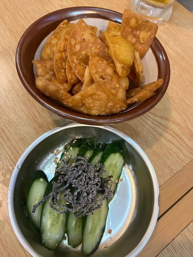 餃子ノ酒場 太陽ホエール 川崎駅前店 - サブ画像2