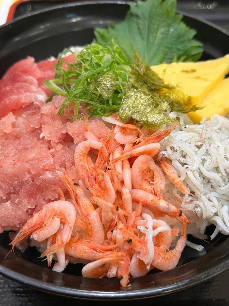 駿河湾の恵み 家族庵 海鮮丼