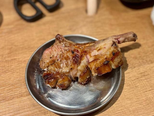 生ラムジンギスカン 新なるぼんず 南5条通り店 - サブ画像1