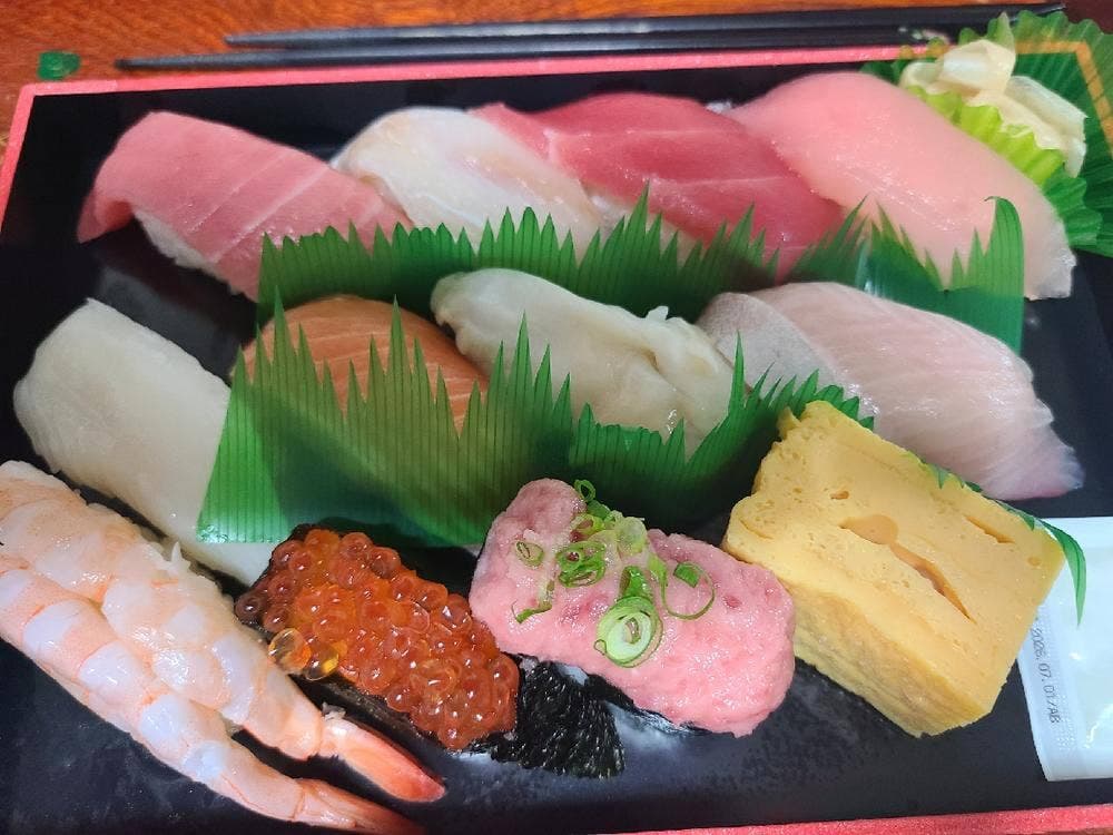 すし銚子丸 東寺山店