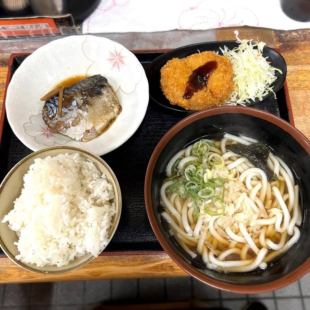 キッチン もとや 上六店