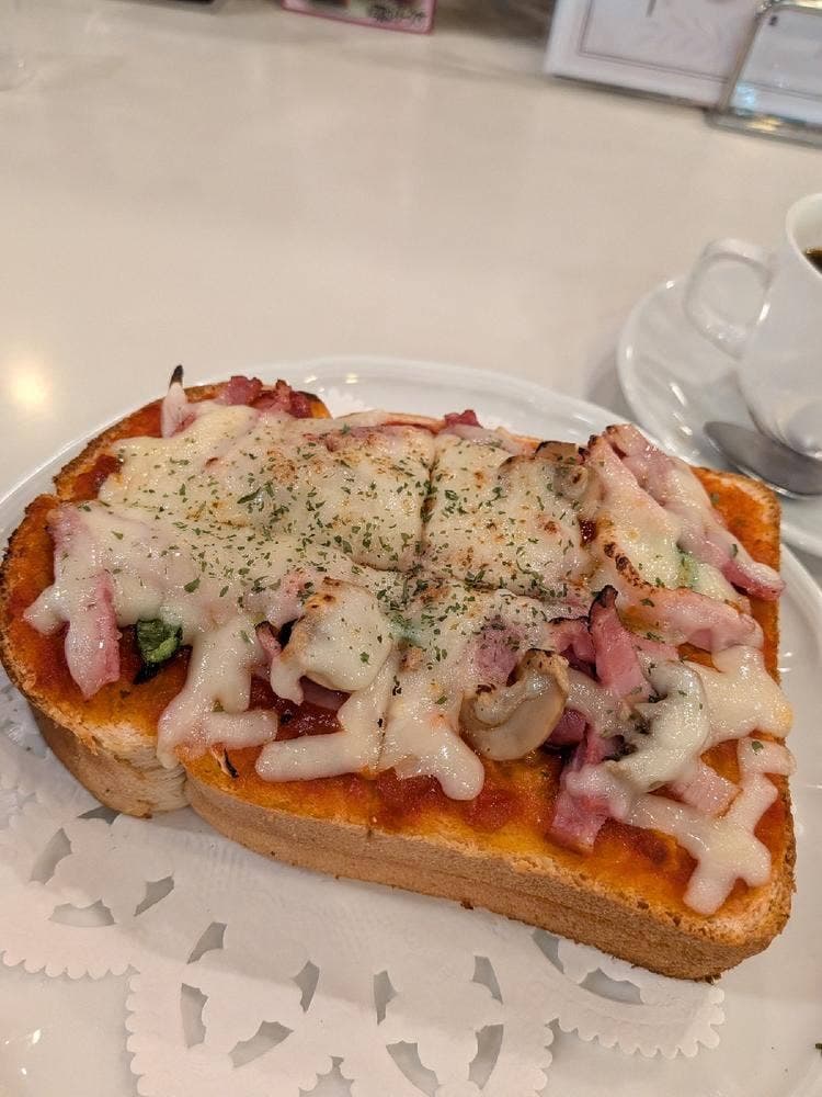 シュベール 新大久保店