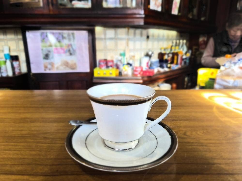 喫茶 岸