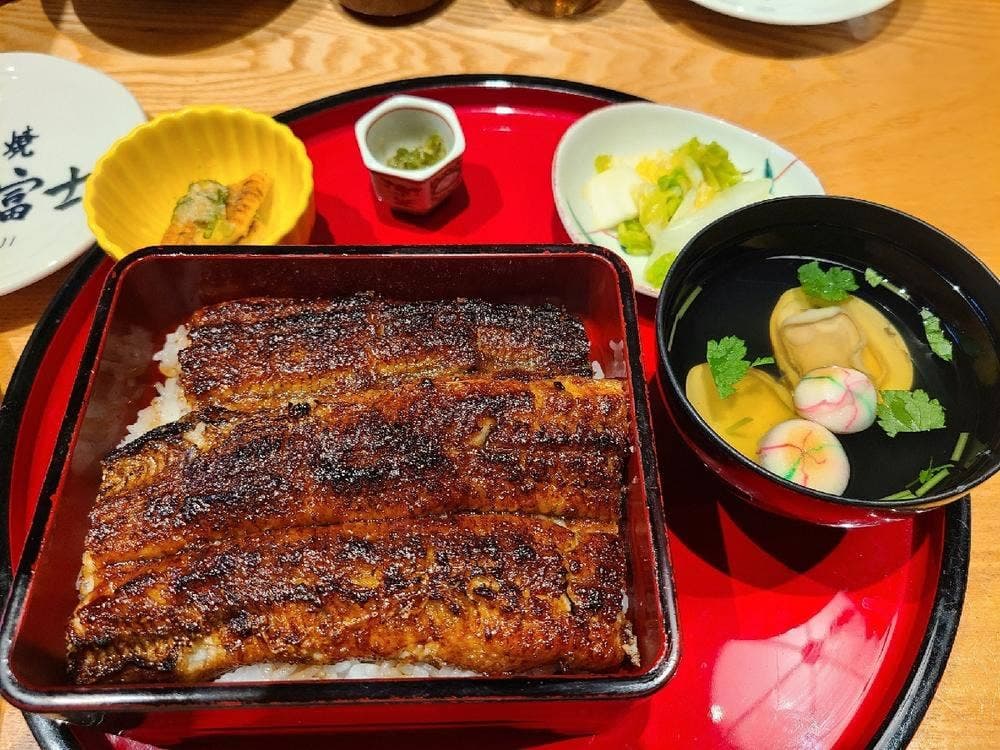 炭焼 うな富士 東京ミッドタウン八重洲店