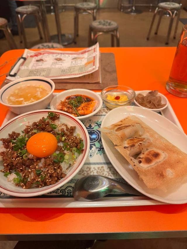 餃子マニア 虎ノ門ヒルズ店 - サブ画像1