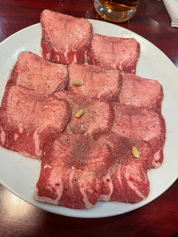 焼肉ホルモン一升びん 久居インターガーデン店