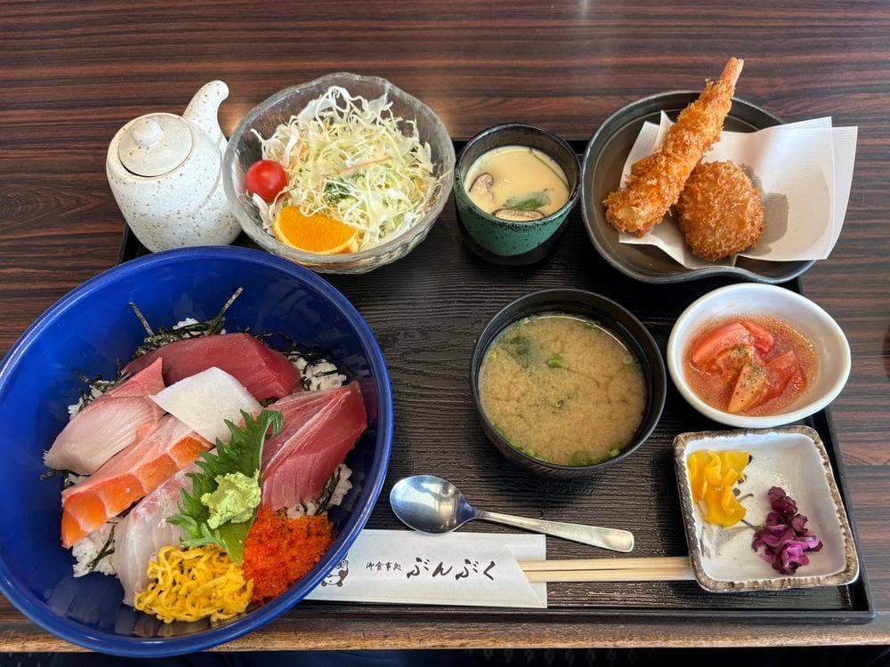 御食事処 ぶんぶく