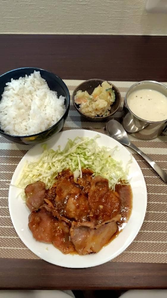 呑みくい処 ごんちゃん