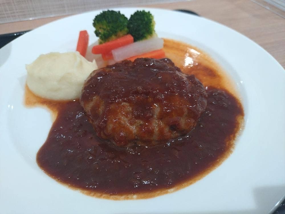 聖路加病院 1Fレストラン