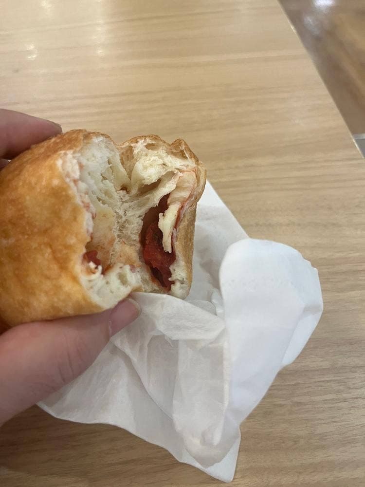 Frizza フリッツァ専門店 セモア!