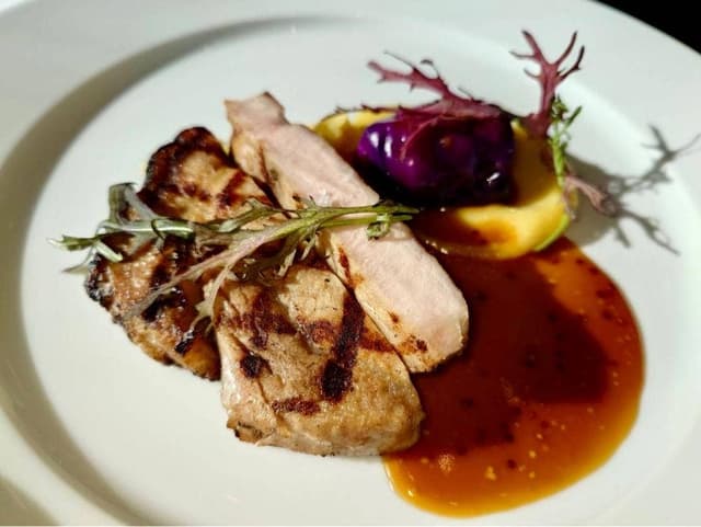 NEW YORK GRILL & BAR - サブ画像1