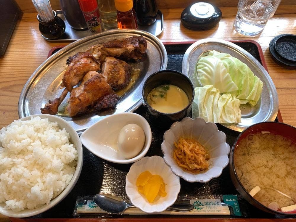 ももどり駅前食堂