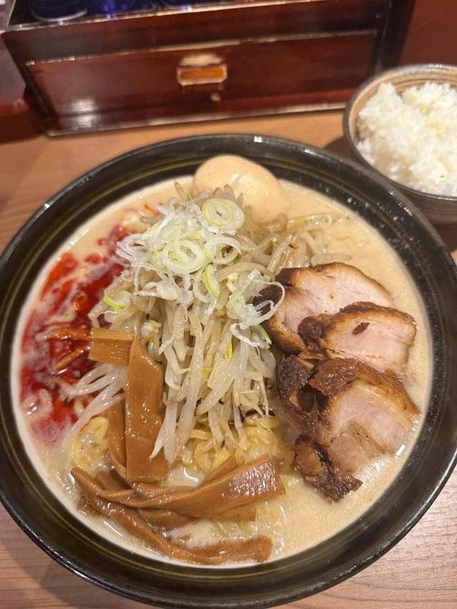 いと井 東京ラーメン横丁店 - サブ画像3