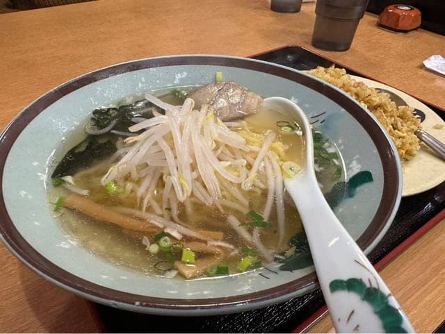 台湾料理 萬盛 - サブ画像1