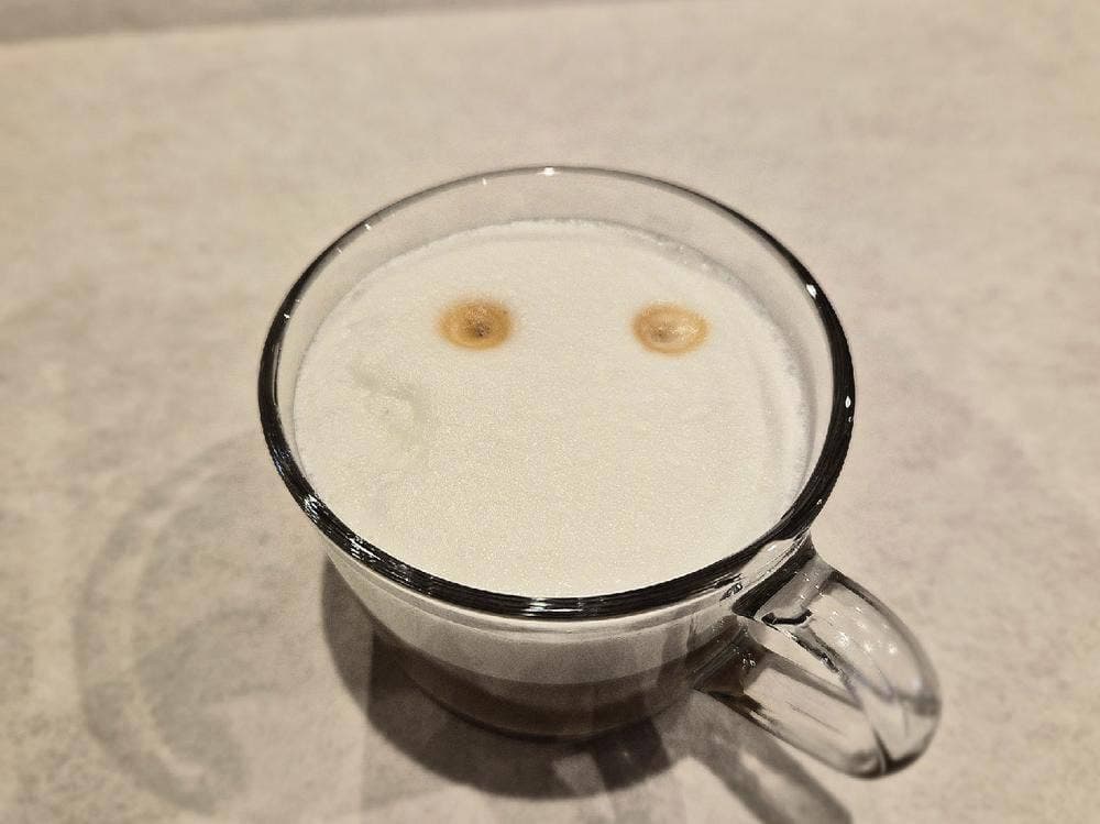 THE BOND coffee & bar