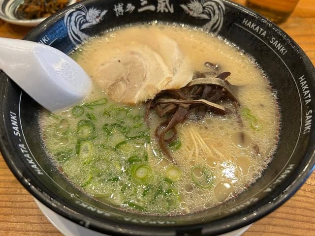 博多三氣 野間店 - サブ画像1