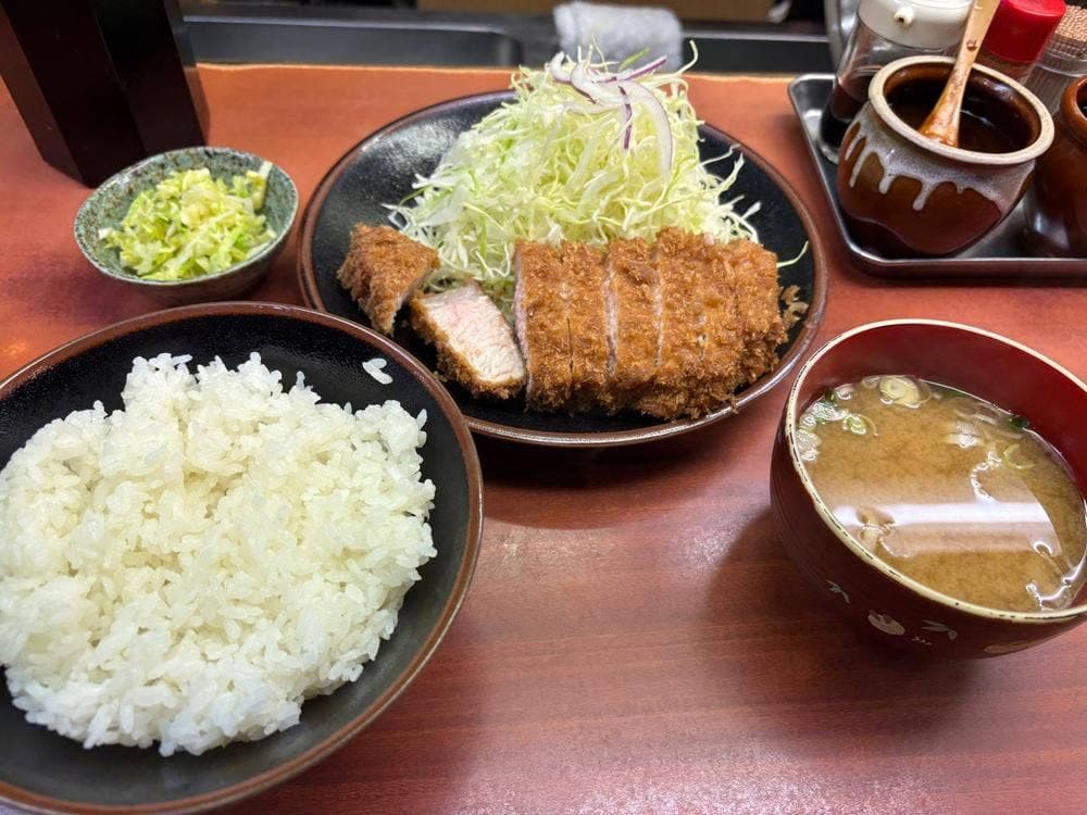 とんかつ 茅