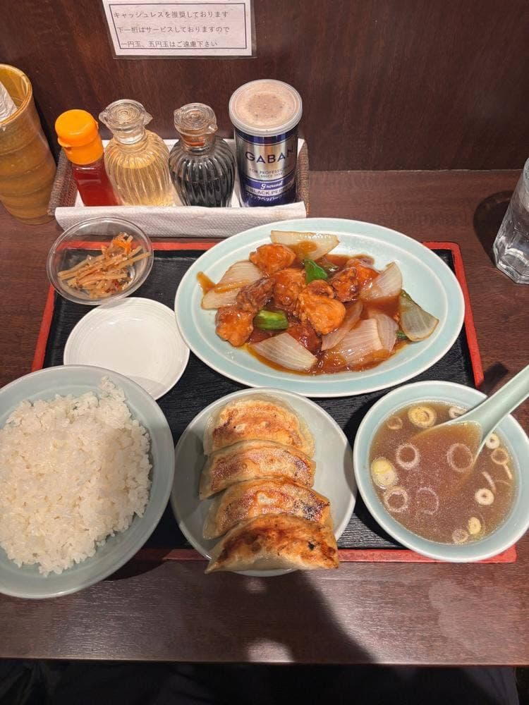 中華料理と餃子 珠鴻