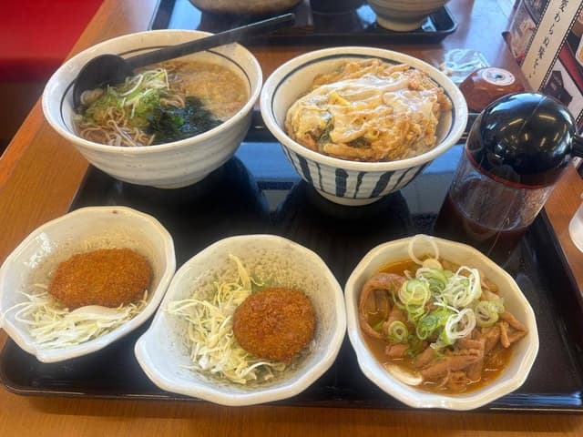 山田うどん 藤沢用田店 - サブ画像2