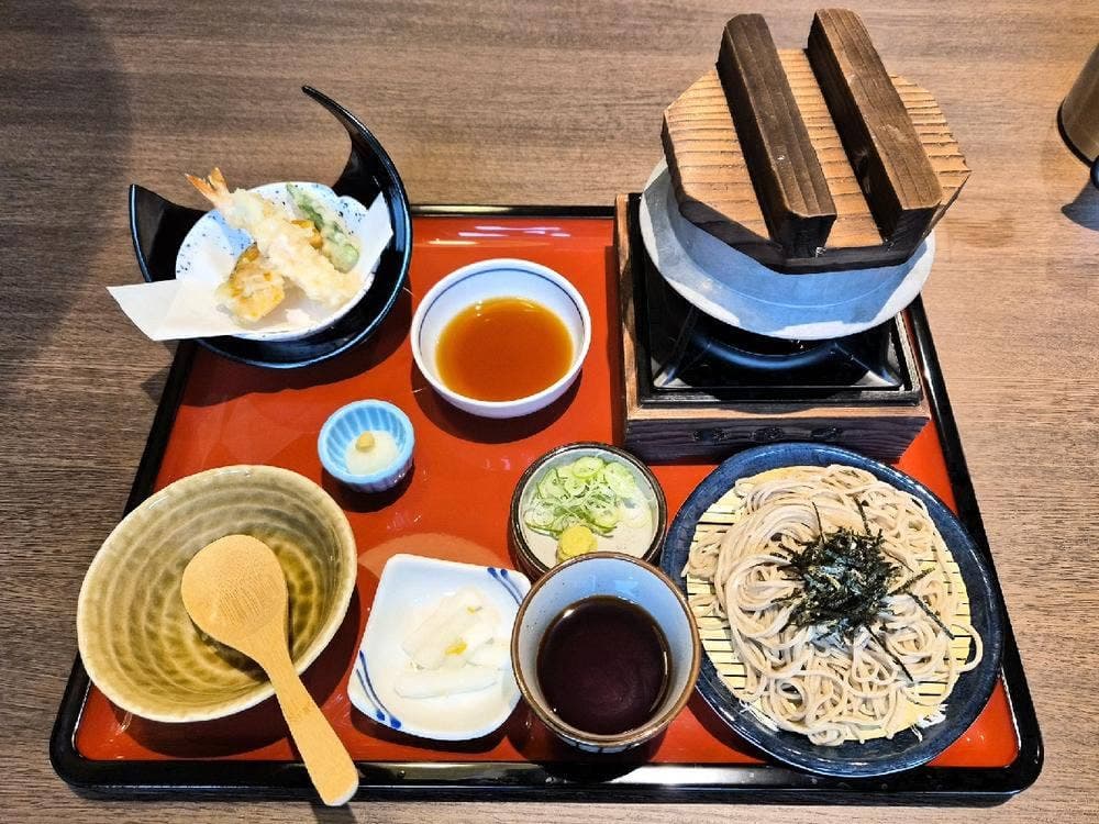 和食麺処　サガミ　射水大島店