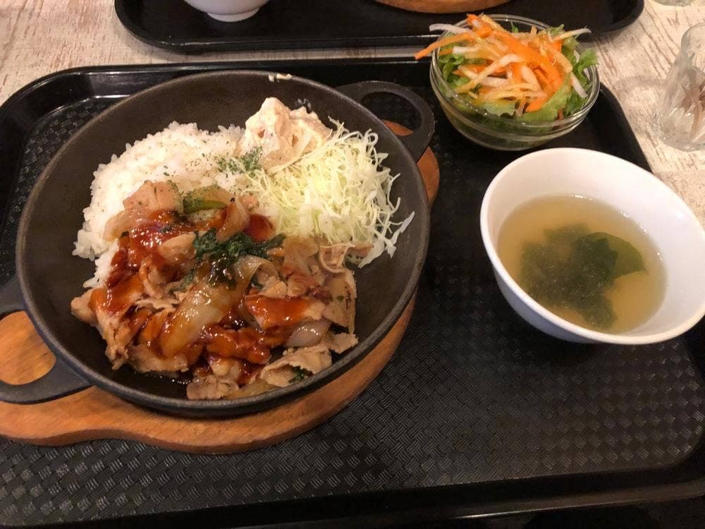 肉バル×ワイン酒場 東京食堂 五反田桜小路