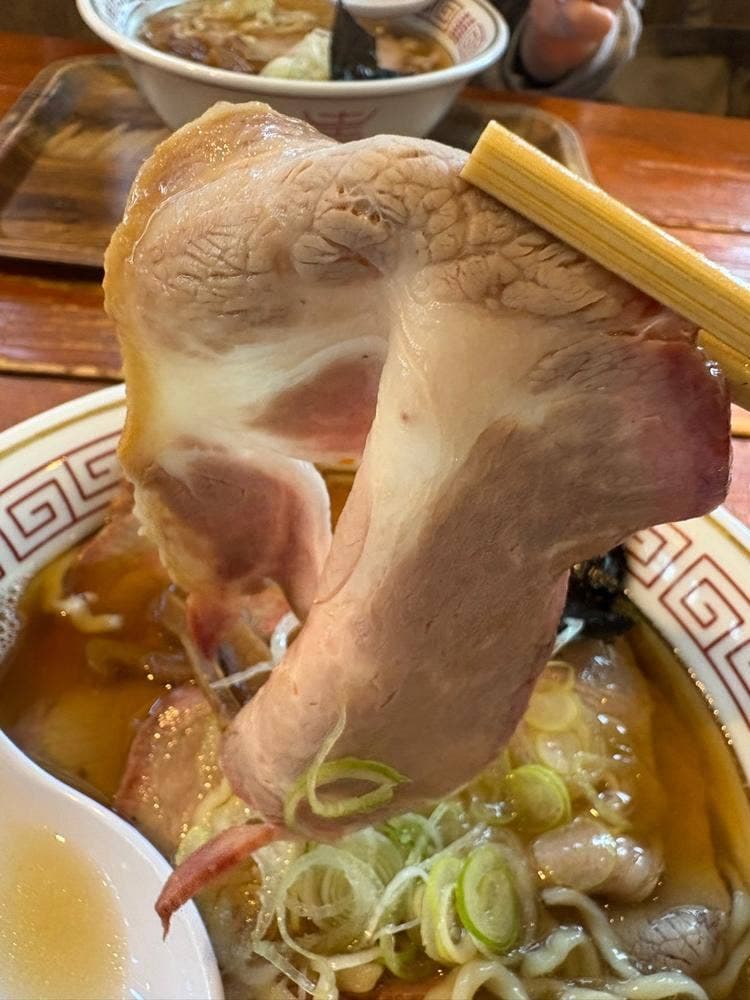 しあわせ中華そば食堂 にこり