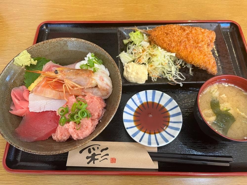 ちん丼屋