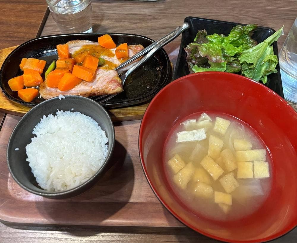 八千代伝