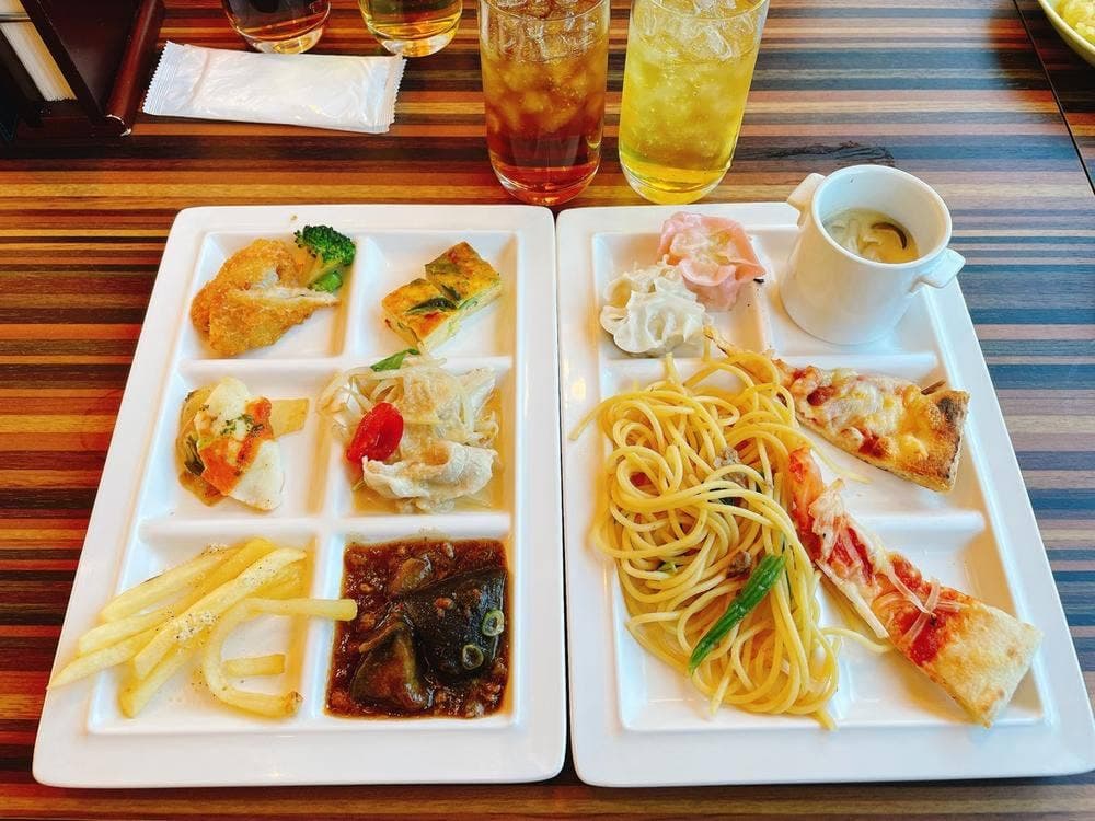 レストラン ラ・ベランダ アパホテル&リゾート〈両国駅前タワー〉