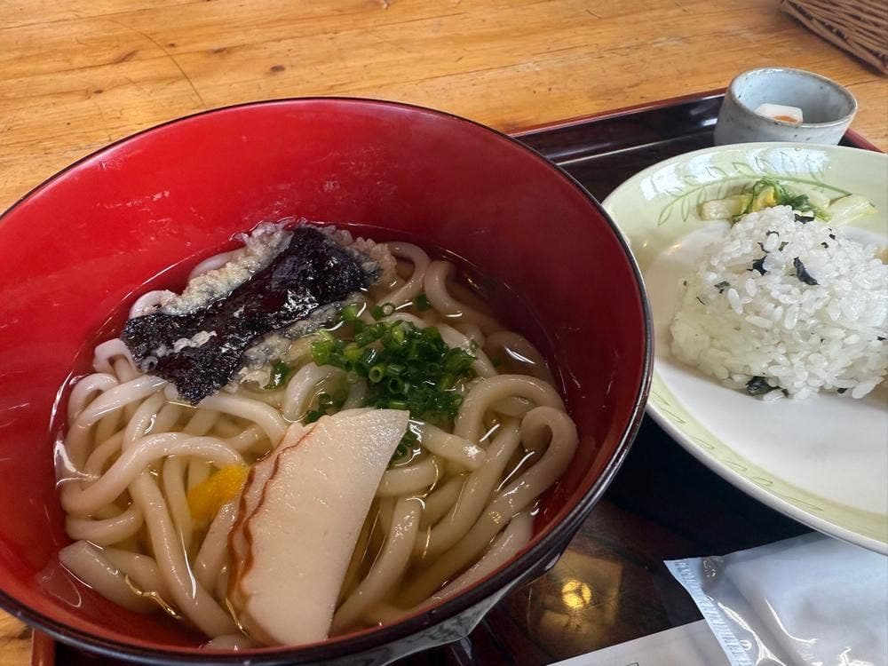 おにぎり茶屋