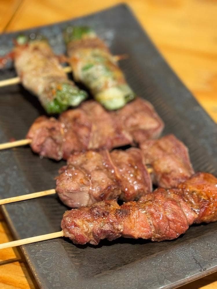 もつ焼き 肉刺し かのう 辻堂