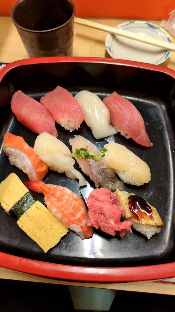 回転寿司 のぶちゃん 焼津店