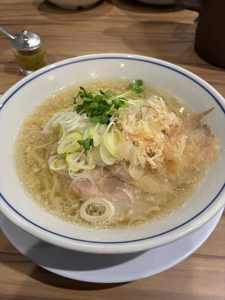 らーめん鱗 西中島店