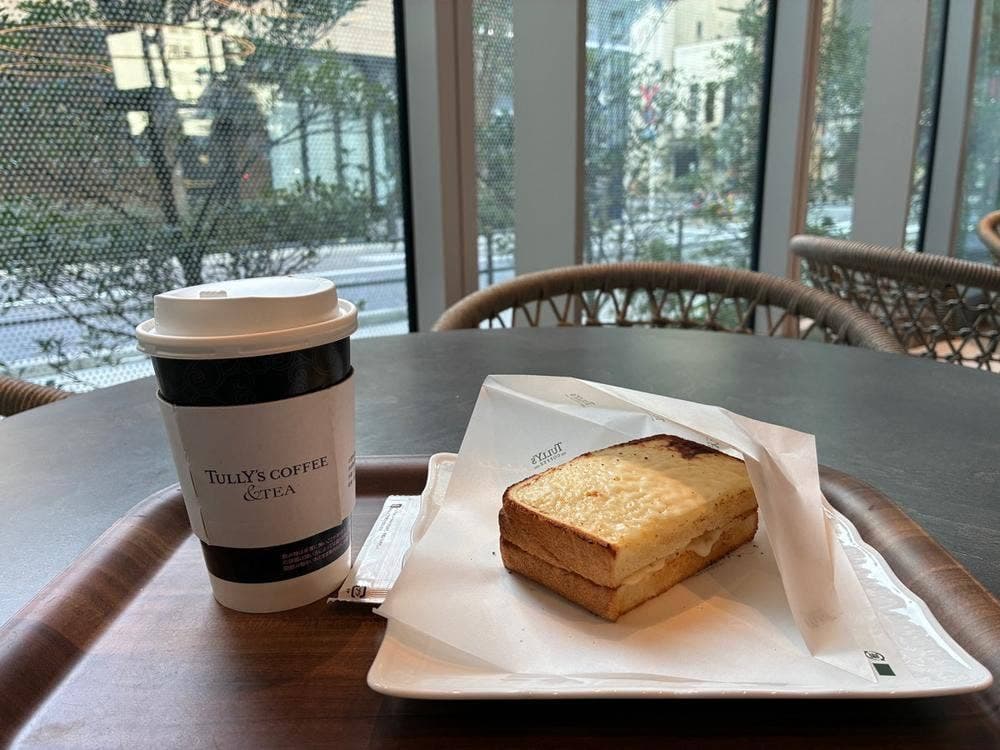 TULLY'S COFFEE ＆TEA 虎ノ門ヒルズ店