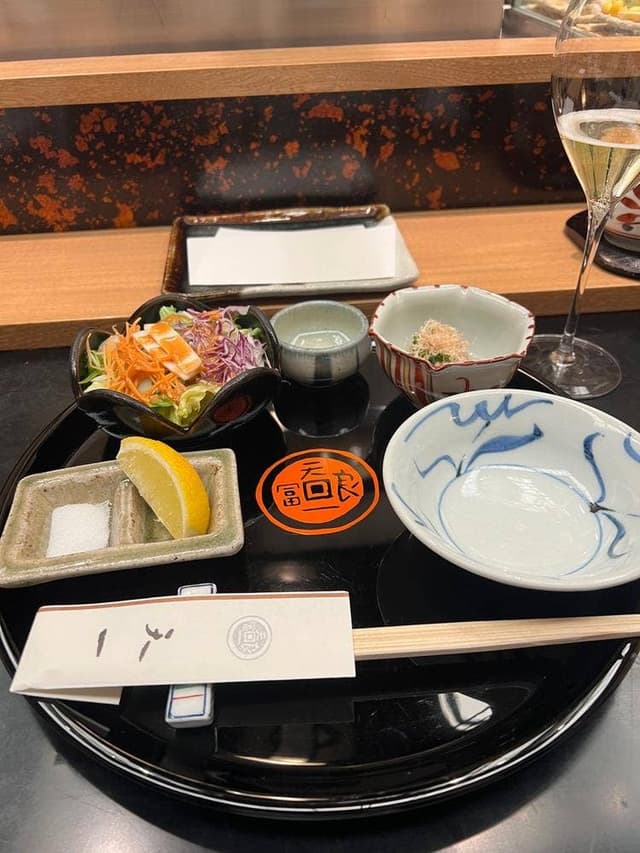 天一 本店 - サブ画像1