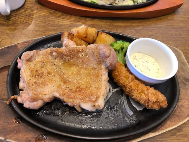 ステーキのどん 春日部店 - サブ画像2
