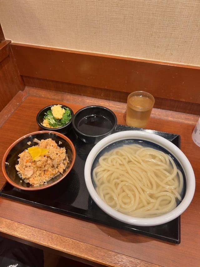 丸亀製麺 シャポー本八幡店 - サブ画像1