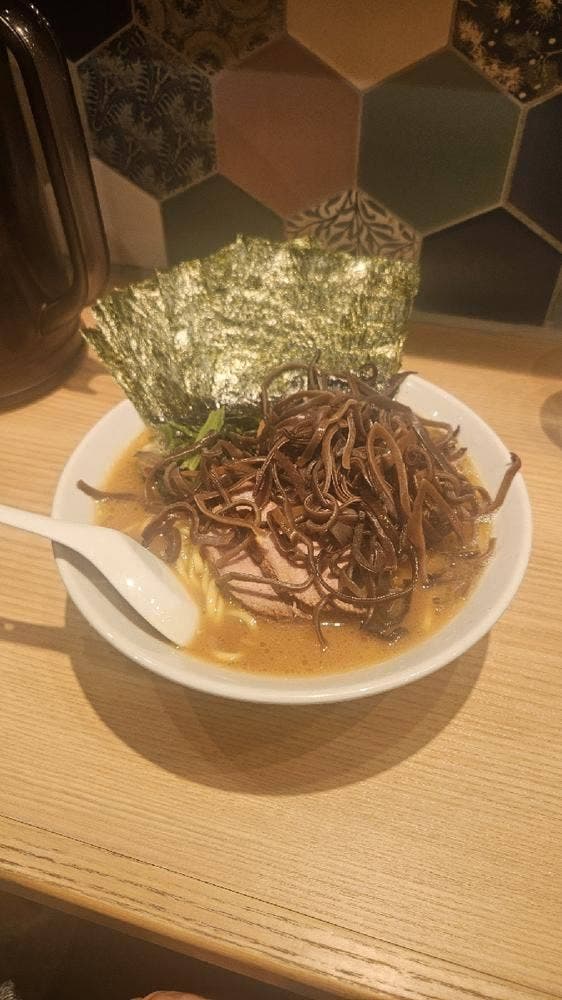 ラーメンモンタナ 秋葉原店 - サブ画像1